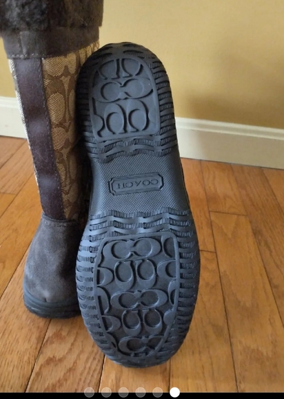 Coach Sherman Signature "C" Suede Boots NWT - Picture 6 of 6